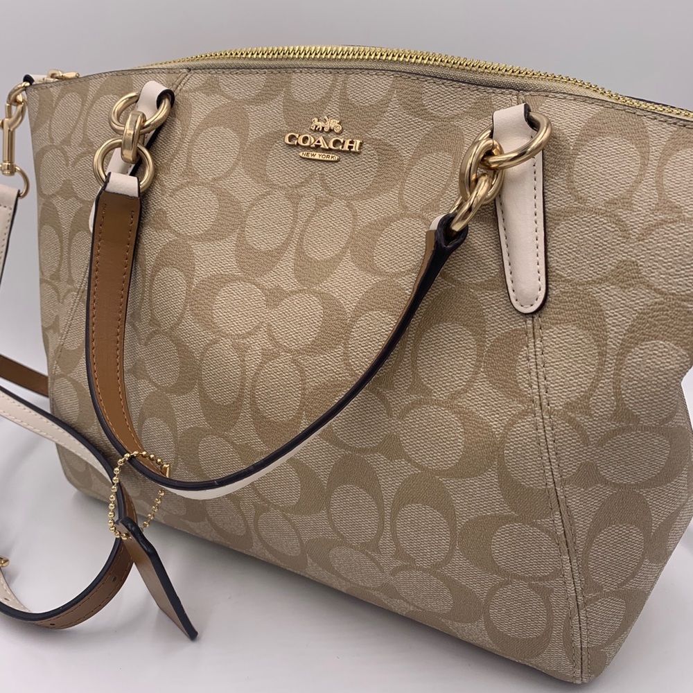 NWT Coach F28989 Small Kelsey Satchel Signature
